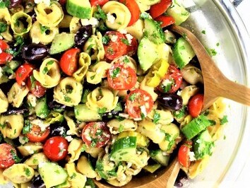 Cold Tortellini Salad Picture